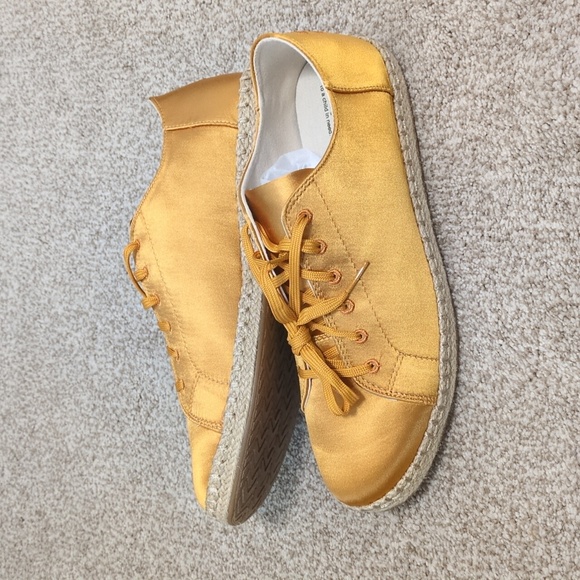 TOMS Lena Sunflower Satin Espadrille Sneakers Size 10 - Picture 3 of 8
